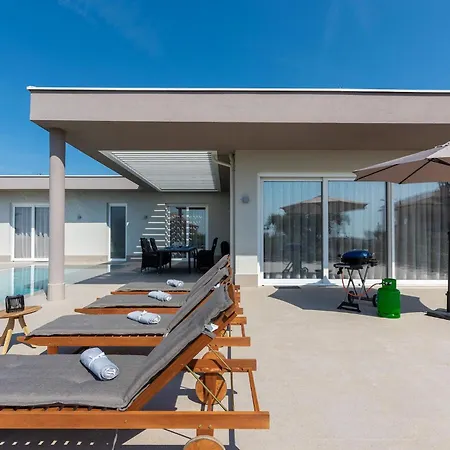 Holiday home Vivas *